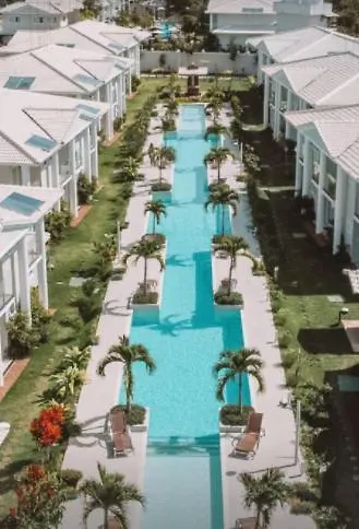 Apartamento Em Arraial D'Ajuda Com Piscina Sauna Academia 塞古罗港
